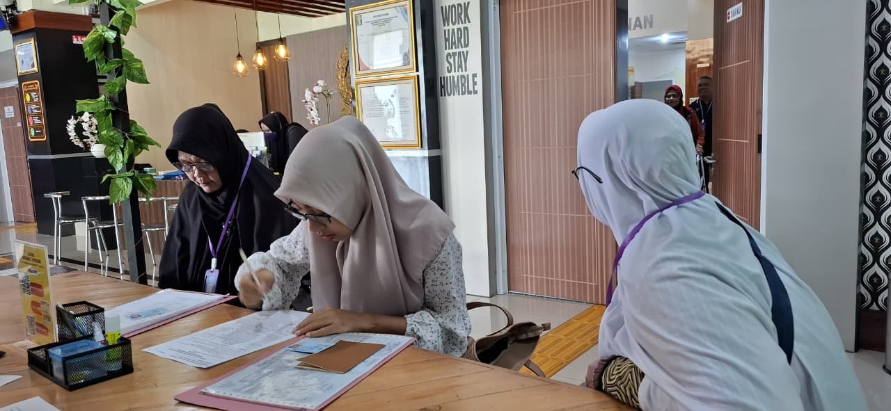 Umroh All In Service Madiun